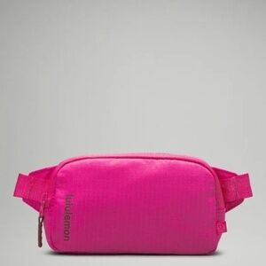 LULULEMON BELT BAG